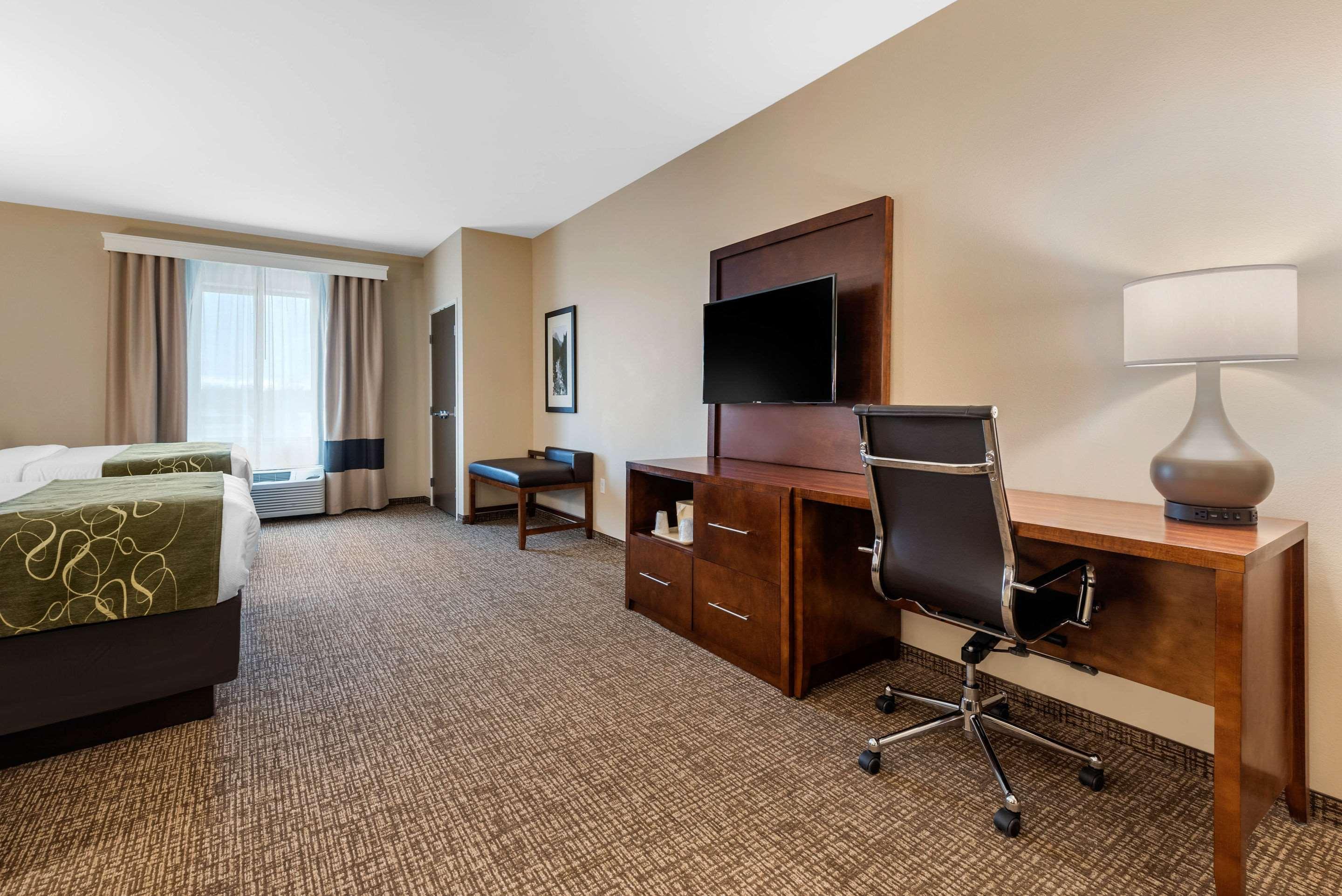 Comfort Suites Denver Near Anschutz Medical Campus Аврора Экстерьер фото
