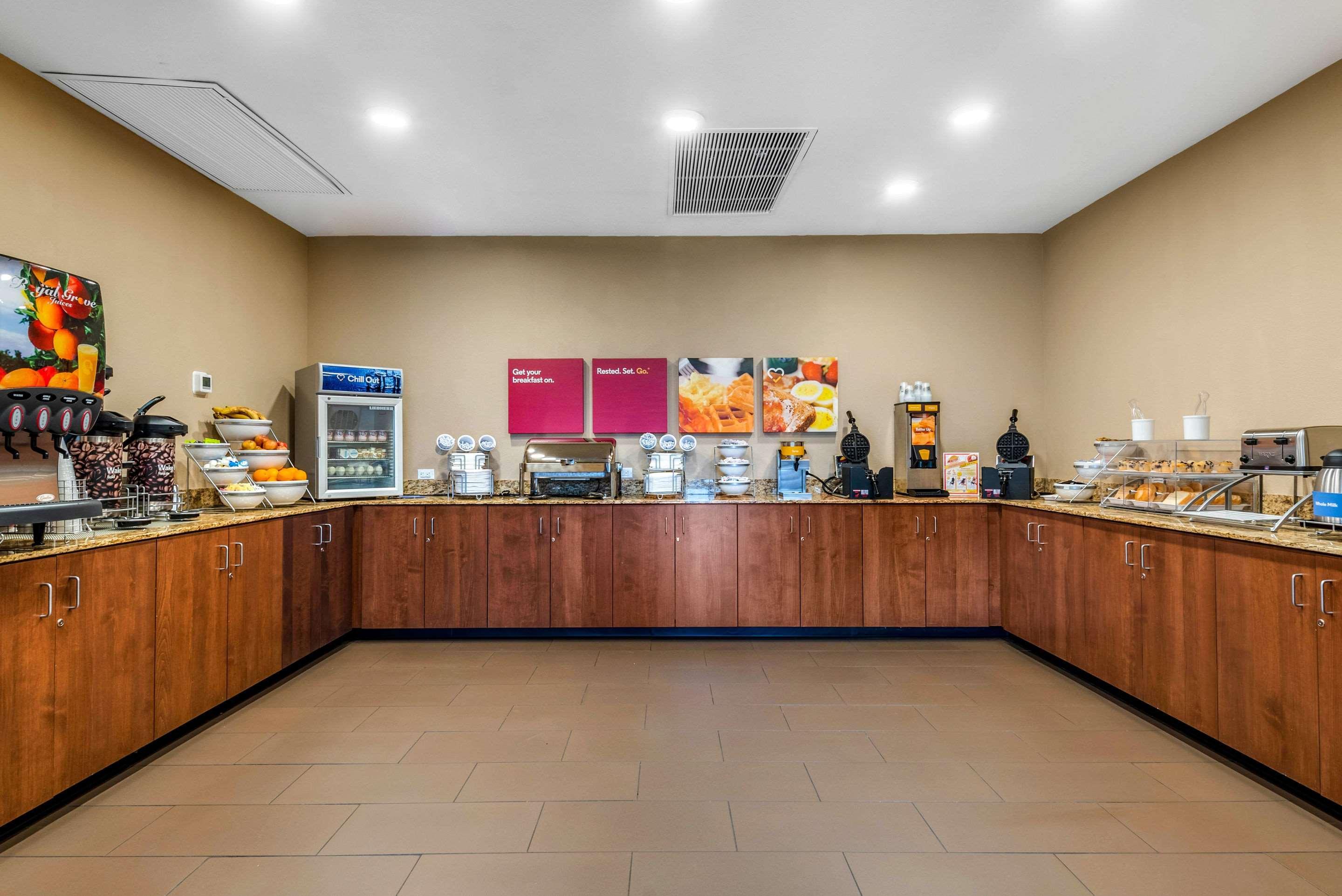 Comfort Suites Denver Near Anschutz Medical Campus Аврора Экстерьер фото