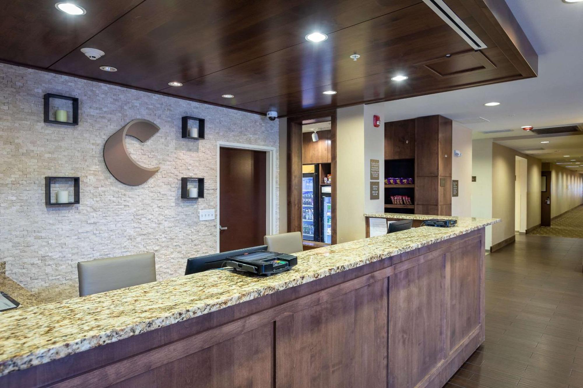 Comfort Suites Denver Near Anschutz Medical Campus Аврора Экстерьер фото