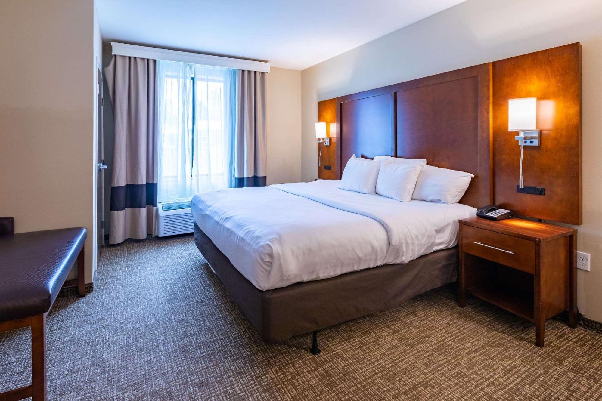 Comfort Suites Denver Near Anschutz Medical Campus Аврора Экстерьер фото