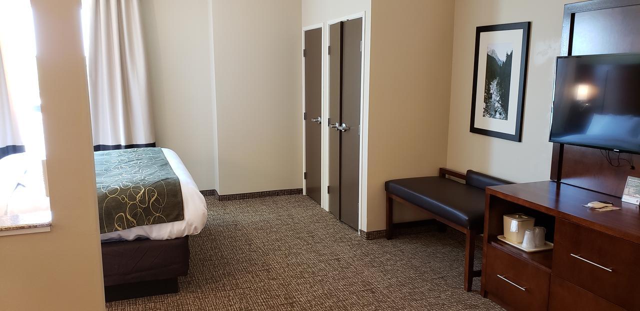 Comfort Suites Denver Near Anschutz Medical Campus Аврора Экстерьер фото